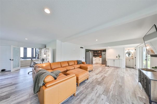 Interior, Living room, Recessed Lighting, Wood Texture Flooring