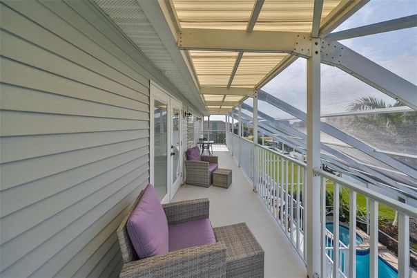 Exterior, Interior, Sun Room