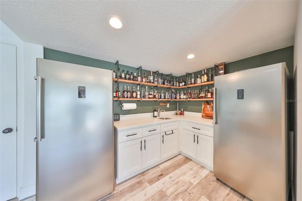 Interior, Recessed Lighting, Wood Texture Flooring