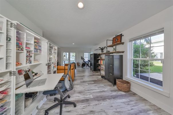 Home Office, Interior, Recessed Lighting, Wood Texture Flooring