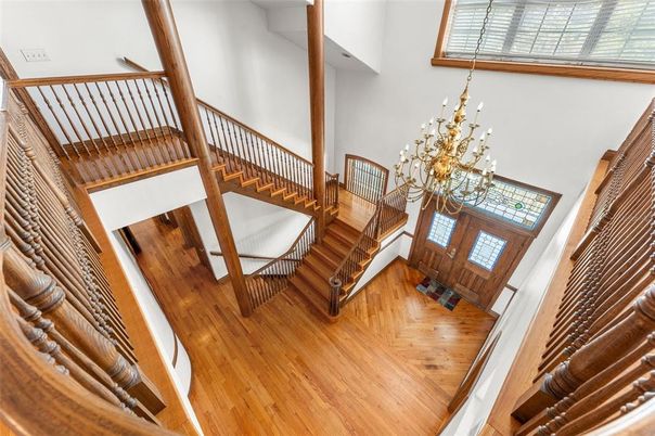 Chandelier, Interior, Wood Texture Flooring