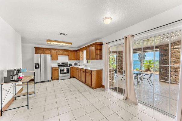 Dining room, Interior, Kitchen, Stainless Steel Appliances, Stone Walls