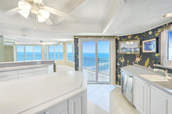 Bathroom, Interior, Recessed Lighting, Water