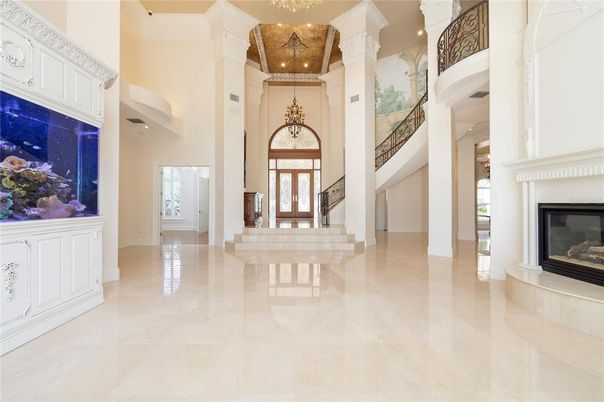 Chandelier, Fireplace, Interior, Recessed Lighting