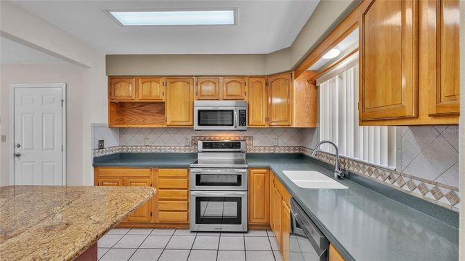 Interior, Kitchen, Stainless Steel Appliances