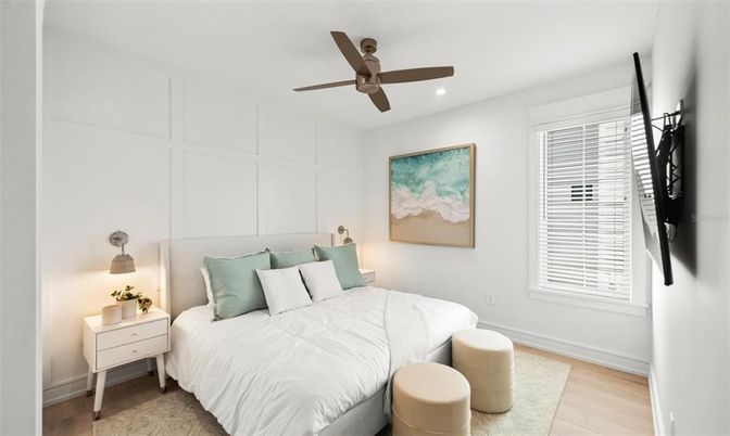 Bedroom, Interior, Recessed Lighting, Wood Texture Flooring