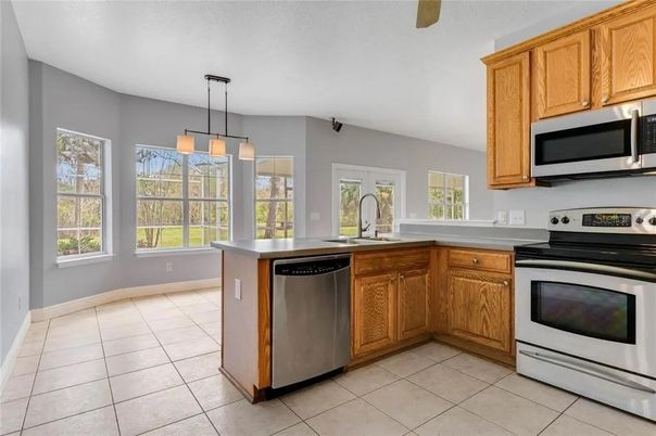 Interior, Kitchen, Pendant Lights, Stainless Steel Appliances