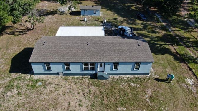 Exterior, Drone