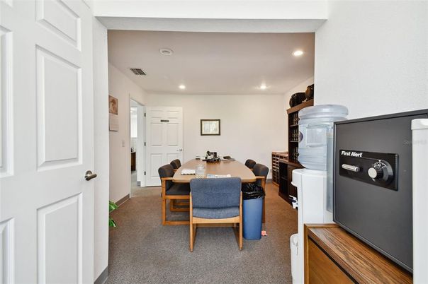 Dining room, Interior, Recessed Lighting