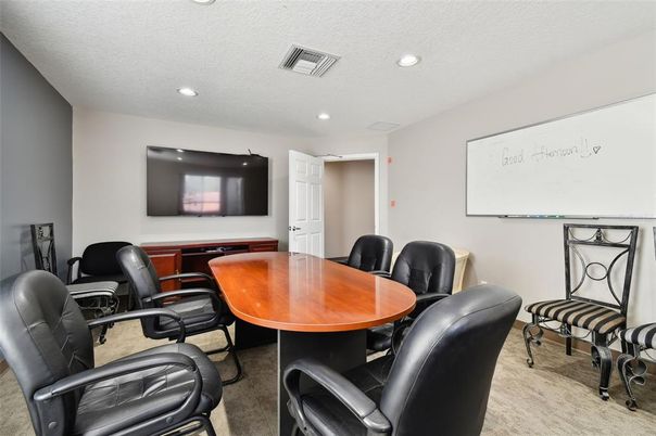 Dining room, Interior, Recessed Lighting