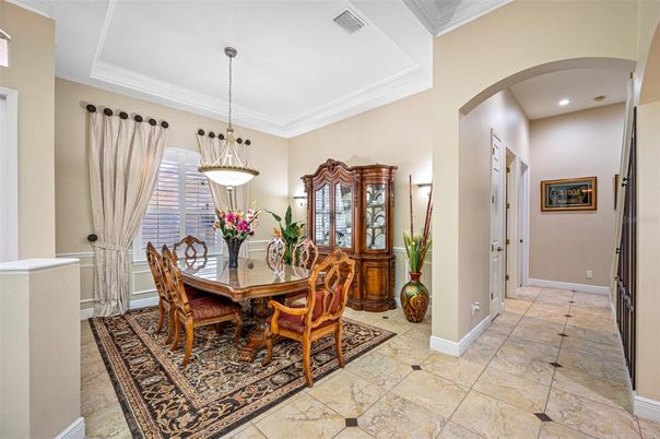 Dining room, Interior, Pendant Lights, Recessed Lighting