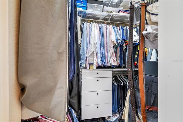 Interior, Walk-in Closets