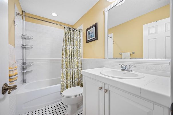 Bathroom, Interior, Recessed Lighting, Tile Countertops