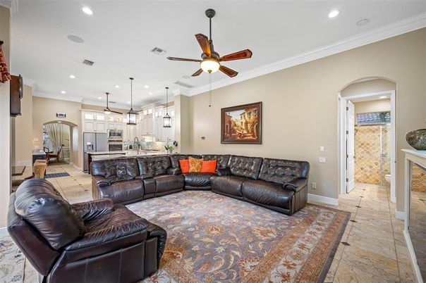 Interior, Kitchen, Living room, Pendant Lights, Recessed Lighting, Stainless Steel Appliances