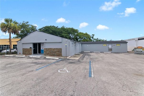 Backyard, Detached Garage, Exterior