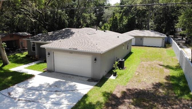 Detached Garage, Exterior