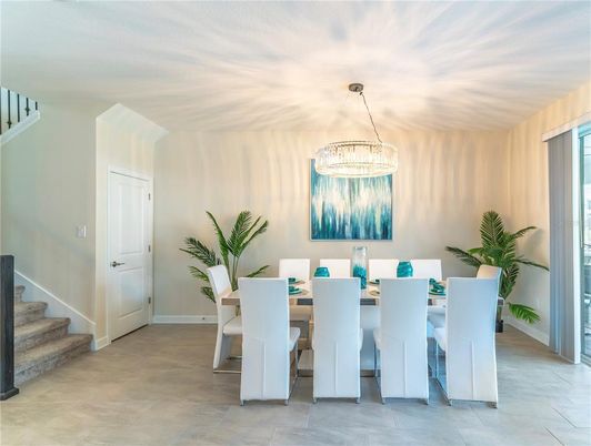 Chandelier, Dining room, Interior, Pendant Lights