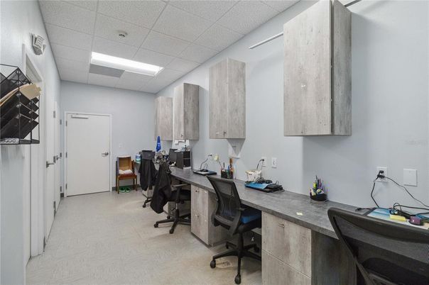 Home Office, Interior, Recessed Lighting
