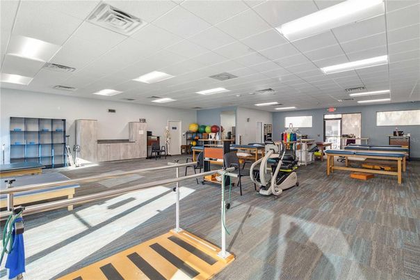 Fitness Equipment, Game Room, Interior, Recessed Lighting