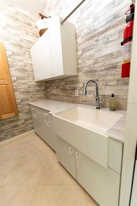 Interior, Kitchen, Wooden Walls