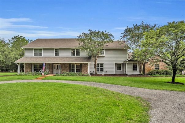 Backyard, Exterior, Facade, Brick Facade, Georgian