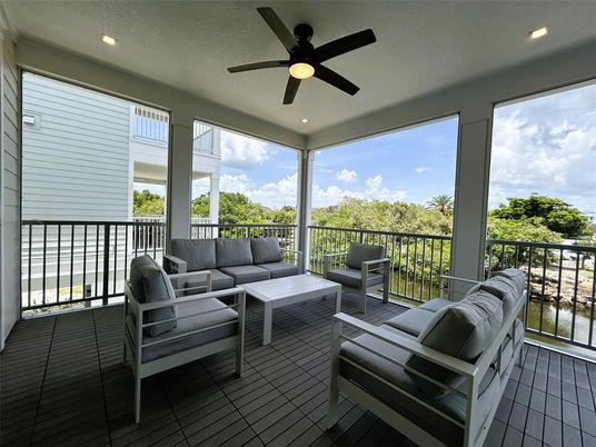 Interior, Living room, Recessed Lighting, Sun Room
