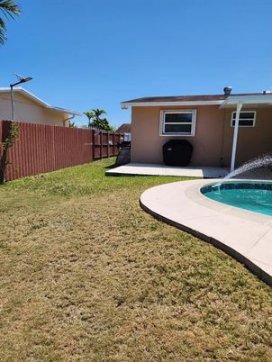 Backyard, Exterior, Pool