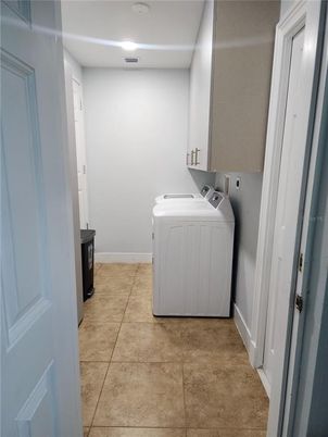 Interior, Recessed Lighting, Washer