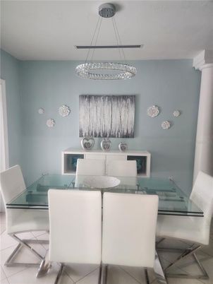 Dining room, Interior, Pendant Lights