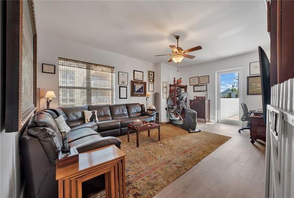 Fitness Equipment, Interior, Living room, Wood Texture Flooring