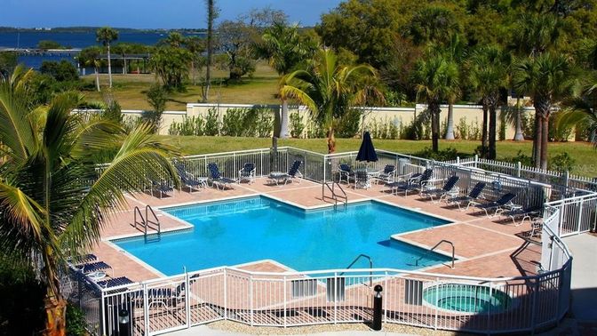 Exterior, Pool, Water