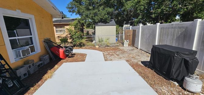 Backyard, Exterior