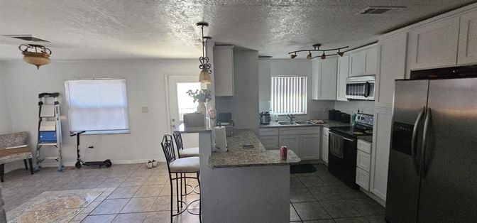 Interior, Kitchen, Pendant Lights