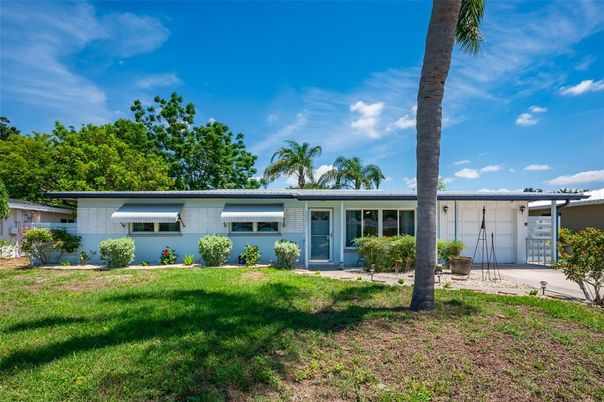 Attached, Backyard, Exterior, Facade, Ranch