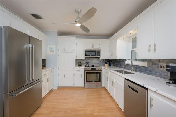 Interior, Kitchen, Stainless Steel Appliances, Wood Texture Flooring