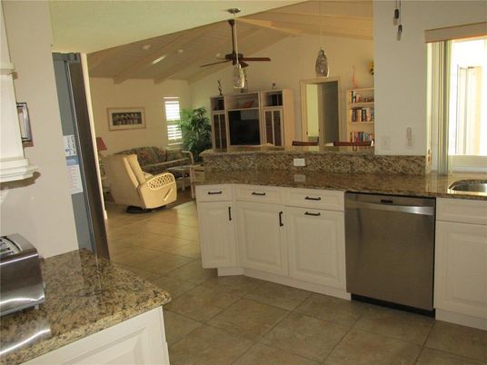 Interior, Kitchen, Pendant Lights, Stainless Steel Appliances