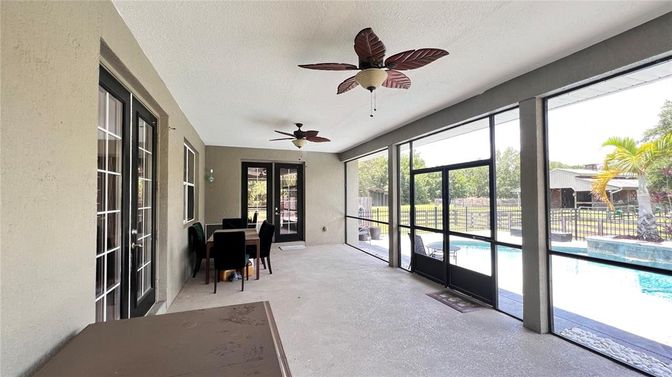 Dining room, Interior, Sun Room