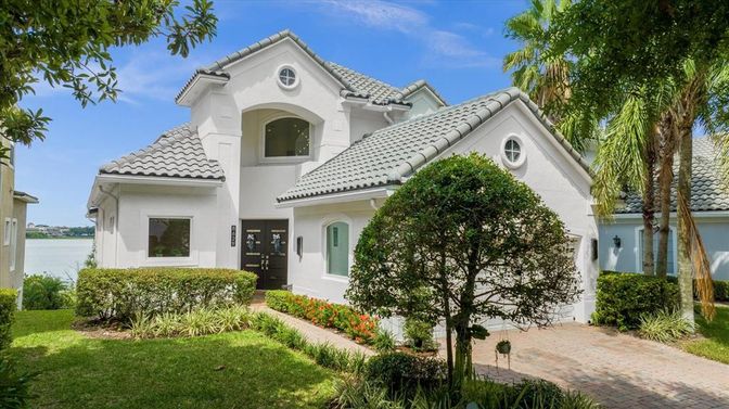 Backyard, Exterior, Facade, Water, Mediterranean