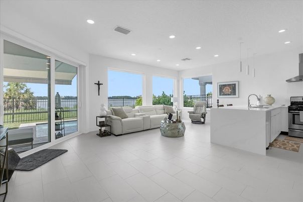 Interior, Kitchen, Living room, Pendant Lights, Recessed Lighting, Stainless Steel Appliances