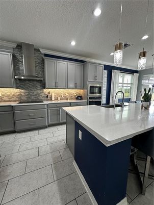 Interior, Kitchen, Pendant Lights, Recessed Lighting, Stainless Steel Appliances