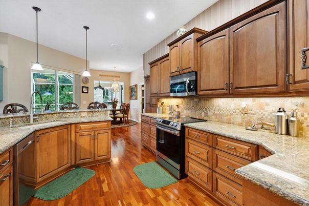 Dining room, Interior, Kitchen, Pendant Lights, Recessed Lighting, Wood Texture Flooring
