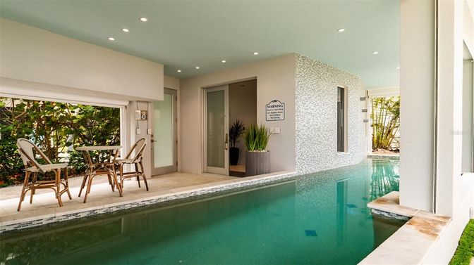 Interior, Pool, Recessed Lighting
