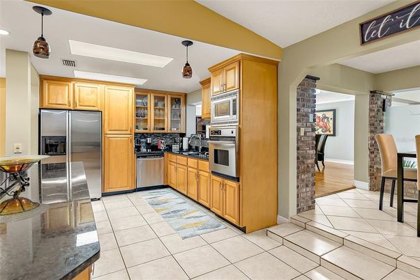 Interior, Kitchen, Pendant Lights, Recessed Lighting, Stainless Steel Appliances