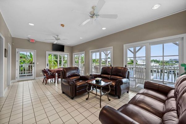 Dining room, Interior, Living room, Recessed Lighting