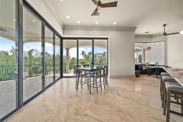 Dining room, Interior, Recessed Lighting