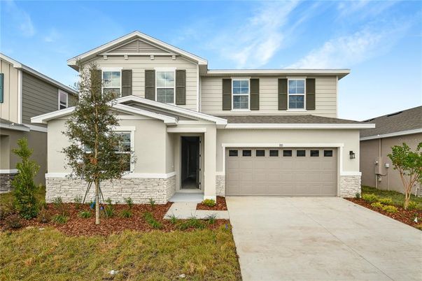 Attached, Exterior, Facade, American Craftsman