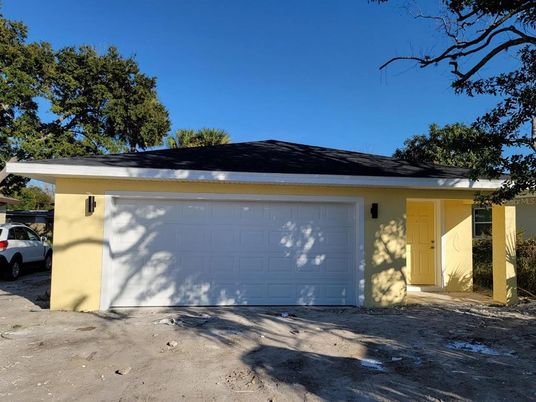 Detached Garage, Exterior