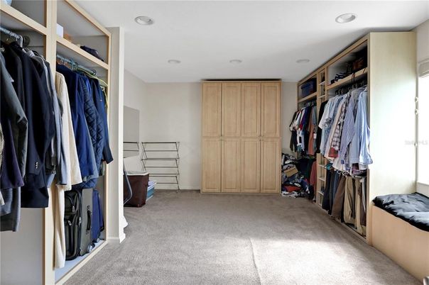 Interior, Recessed Lighting, Walk-in Closets