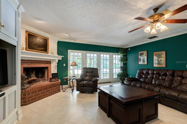 Fireplace, Interior, Living room