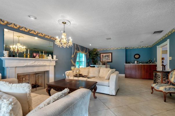 Chandelier, Fireplace, Interior, Living room, Recessed Lighting